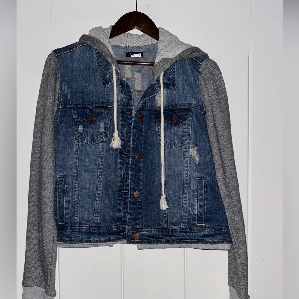 Vintage Venus Women XL Hooded Sleeve Denim‎ Jacket Trendy Casual Edgy Streetwear